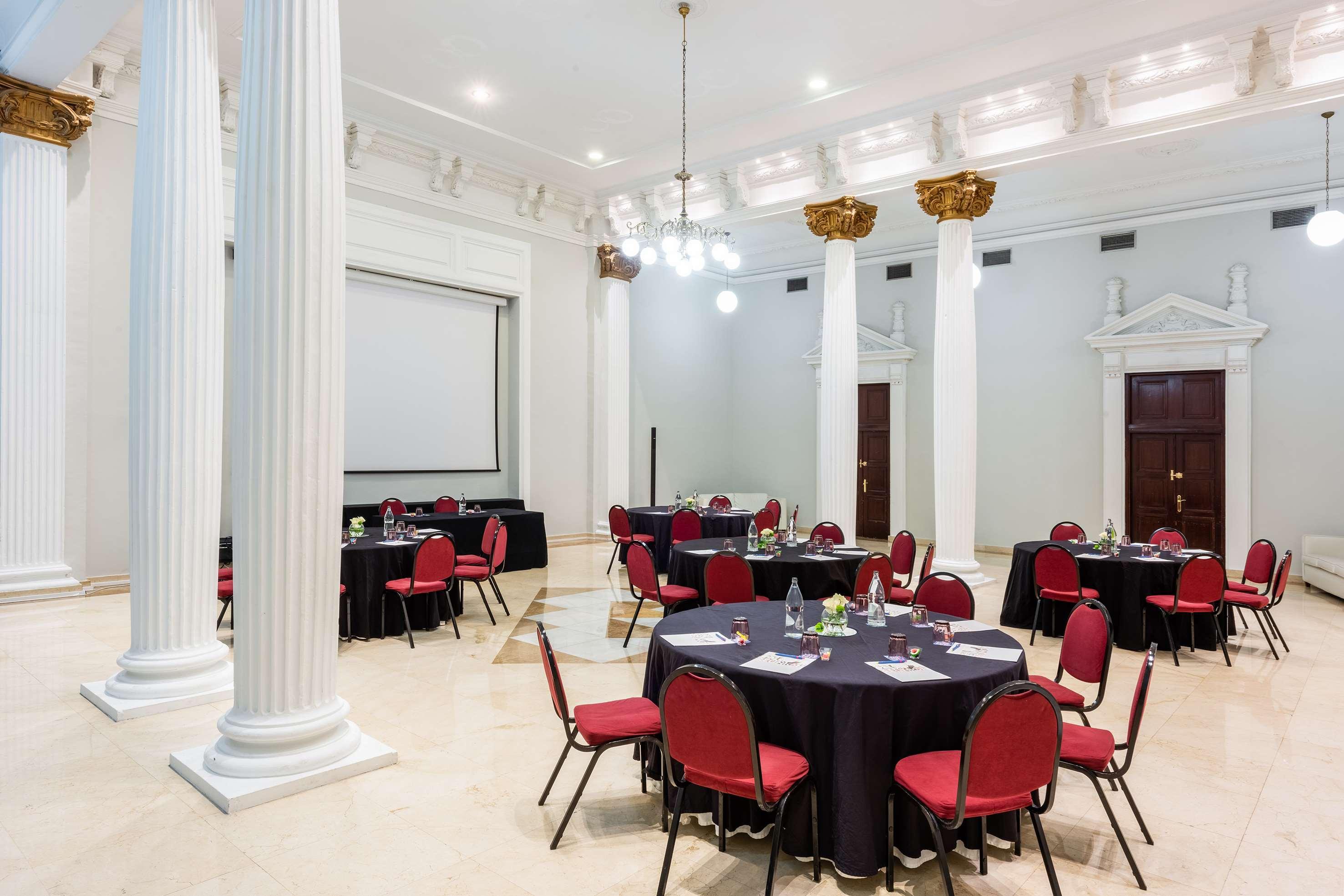 Casa De Las Artes, Member Of Melia Collection Мадрид Екстериор снимка