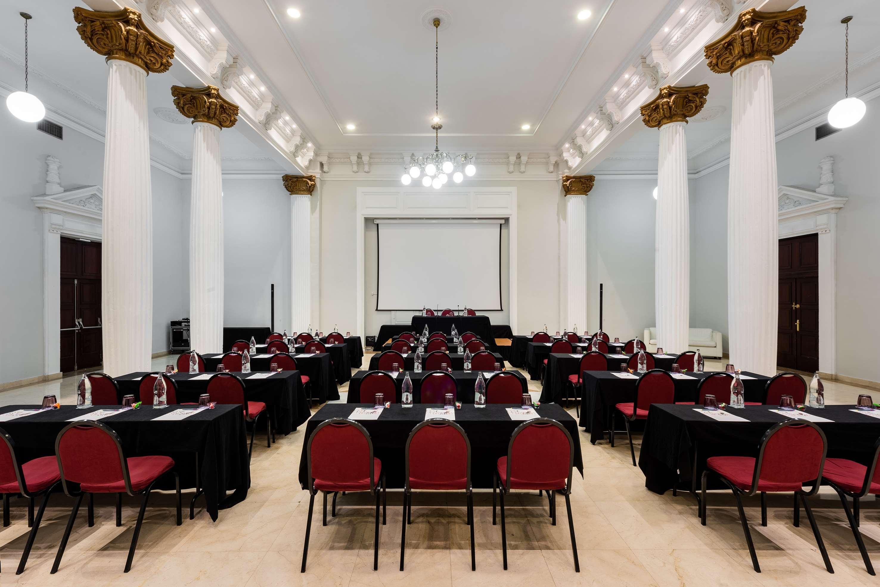 Casa De Las Artes, Member Of Melia Collection Мадрид Екстериор снимка